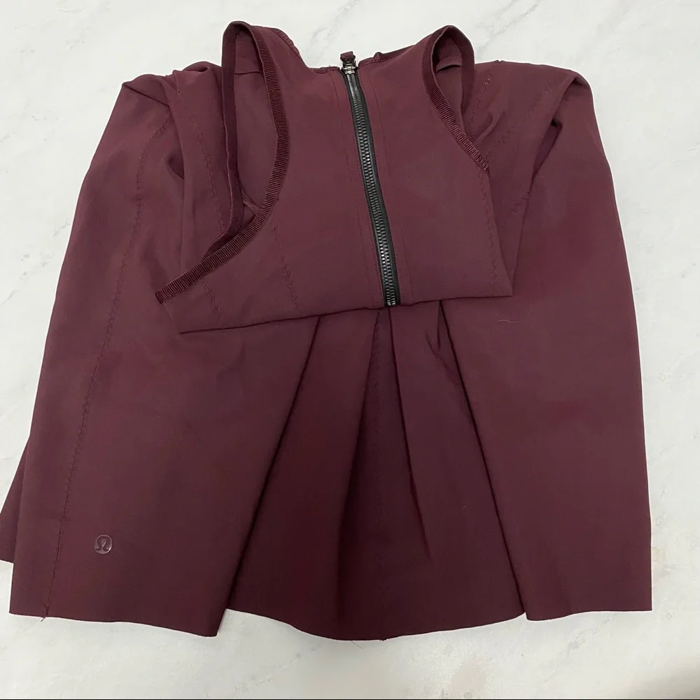 Lululemon Here To There Dress- Bordeaux Drama Size 2/4